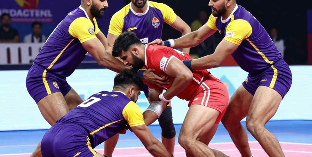 পবন শিরাবত শুরুর সাতে নেই: ভারত-ইরান ফাইনালের আগে যে প্রশ্নটা কেউ জিজ্ঞেস করছে না